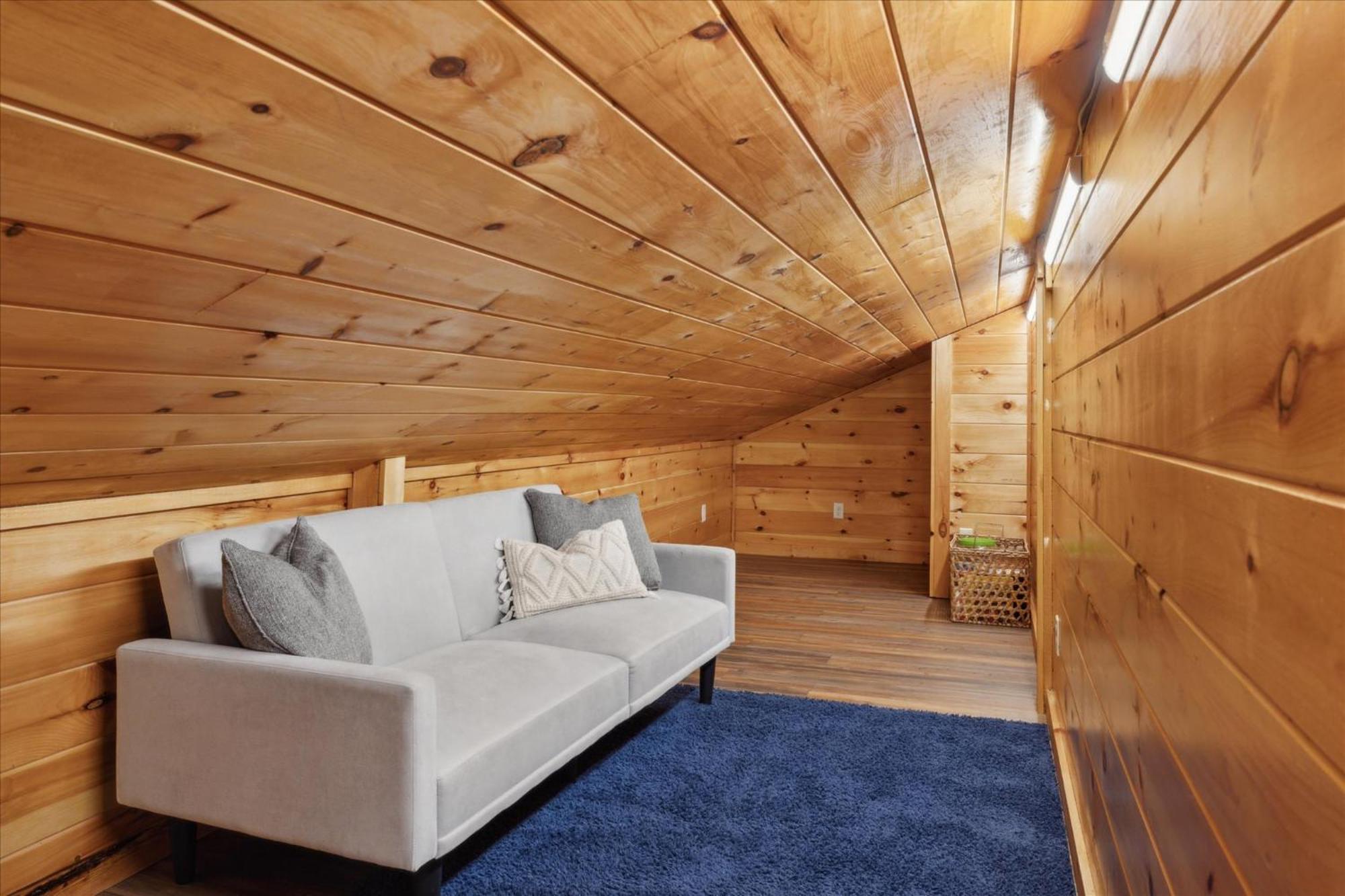 Hot Tub Fire Pit Game Room Theater Easy Access Sleeps 12 - Black Bear Lodge ピジョンフォージ エクステリア 写真